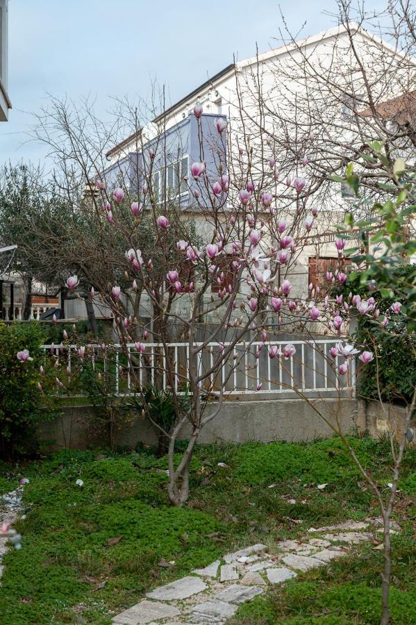 Apartmani Marin No1. Vodice Exterior foto